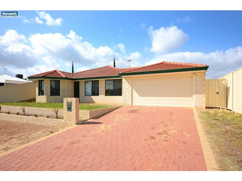 39 Parakeelya Road, Banksia Grove WA 6031