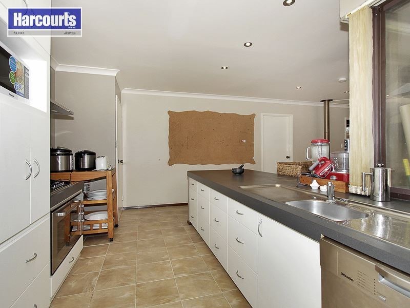 3 Argo Court, Craigie WA 6025