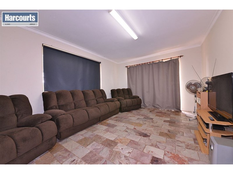 44 Bebich Drive, Wanneroo WA 6065