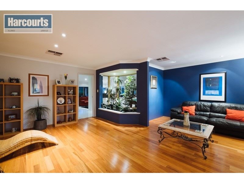 15 Naval Parade, Ocean Reef WA 6027
