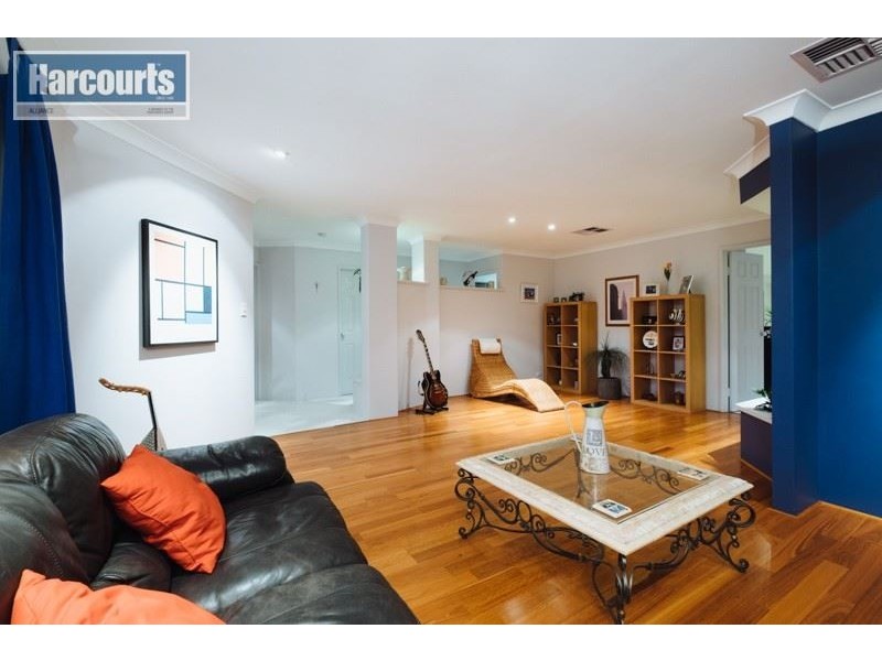 15 Naval Parade, Ocean Reef WA 6027