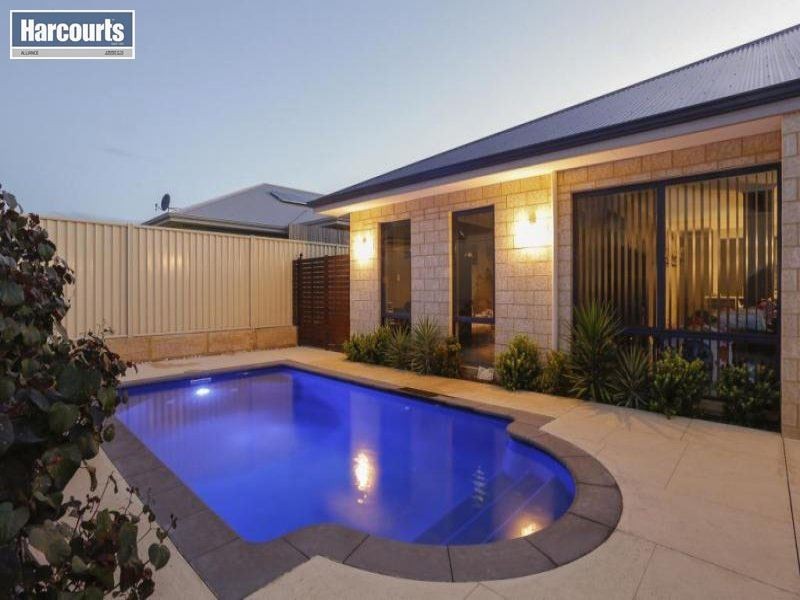 5 Piermont Avenue, Burns Beach WA 6028