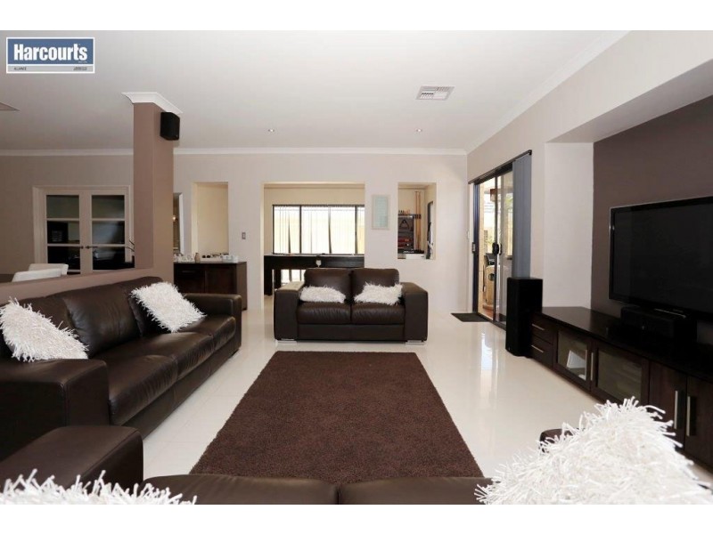 5 Piermont Avenue, Burns Beach WA 6028