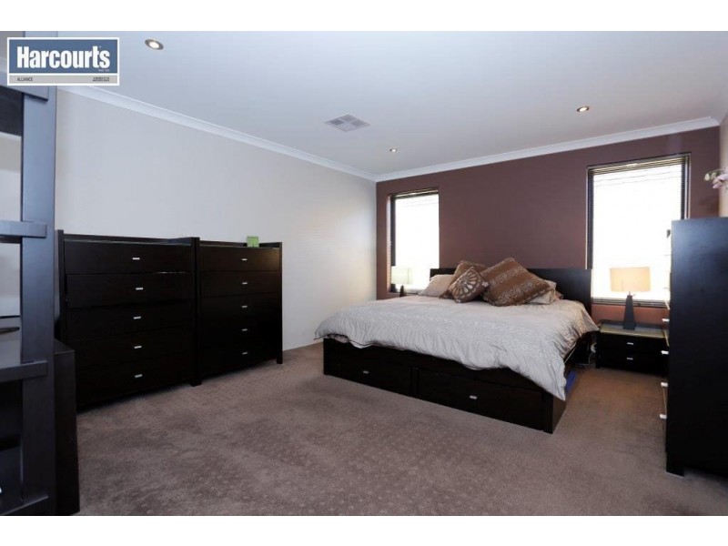 5 Piermont Avenue, Burns Beach WA 6028