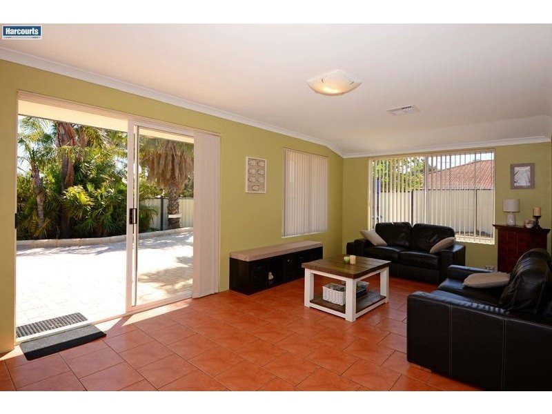 4 Fontana Cove, Joondalup WA 6027