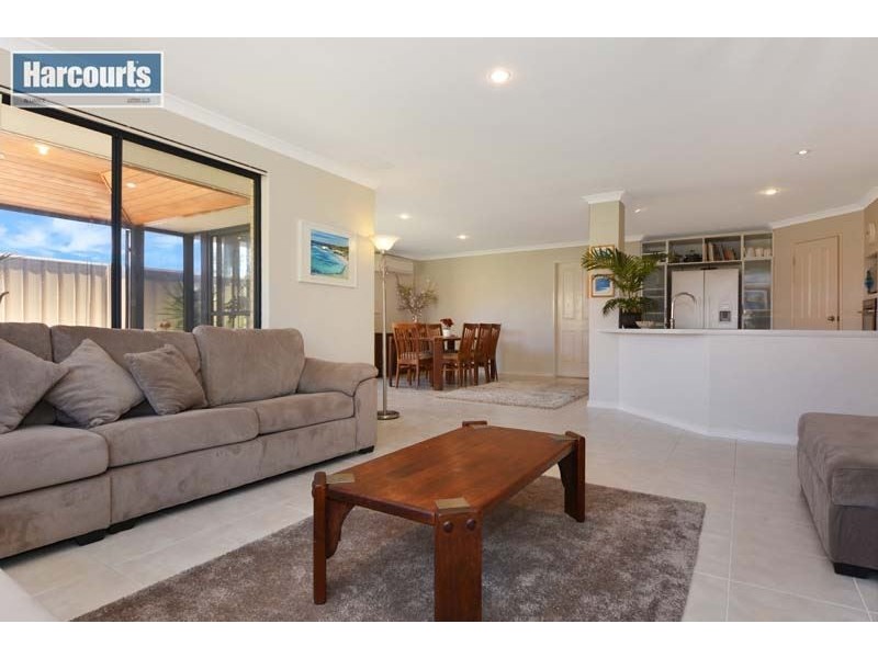 31 Donnelly Ramble, Wanneroo WA 6065