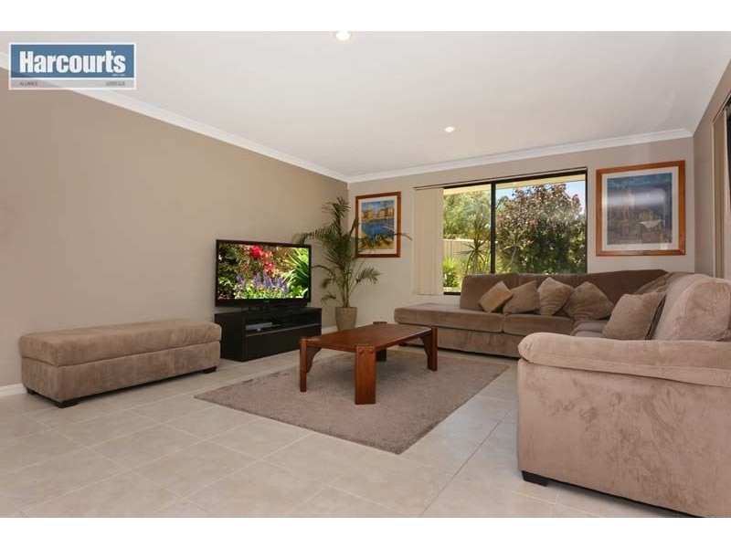 31 Donnelly Ramble, Wanneroo WA 6065