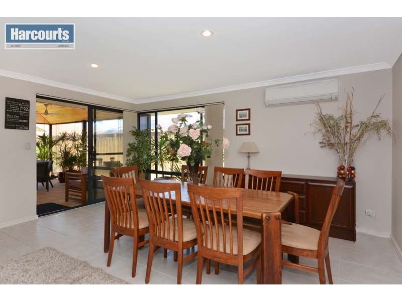 31 Donnelly Ramble, Wanneroo WA 6065