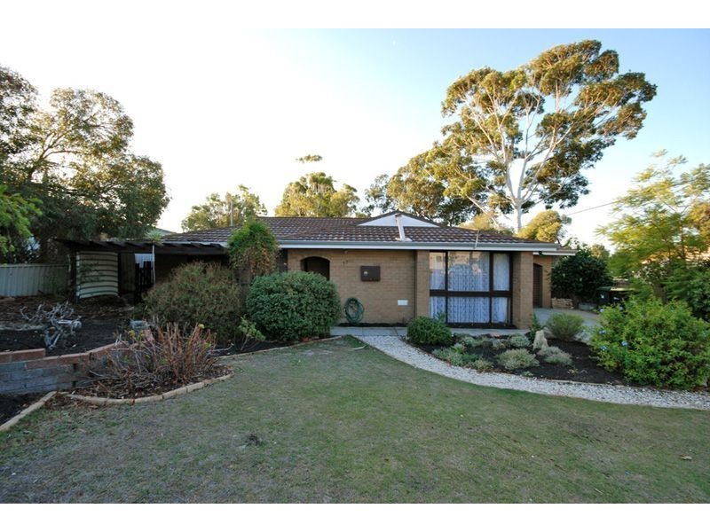 52 Spinaway Street, Craigie WA 6025