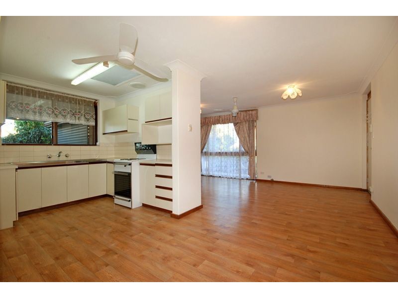 52 Spinaway Street, Craigie WA 6025