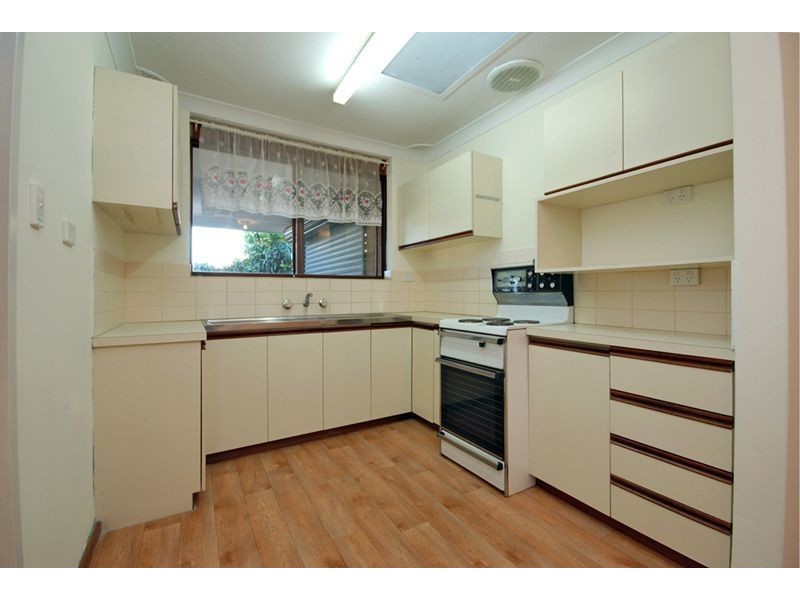 52 Spinaway Street, Craigie WA 6025