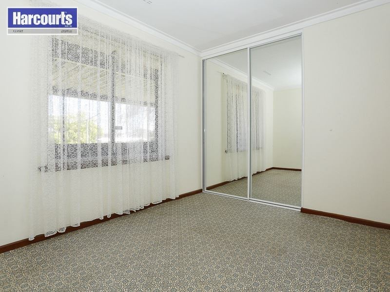 12 Loxham Place, Greenwood WA 6024