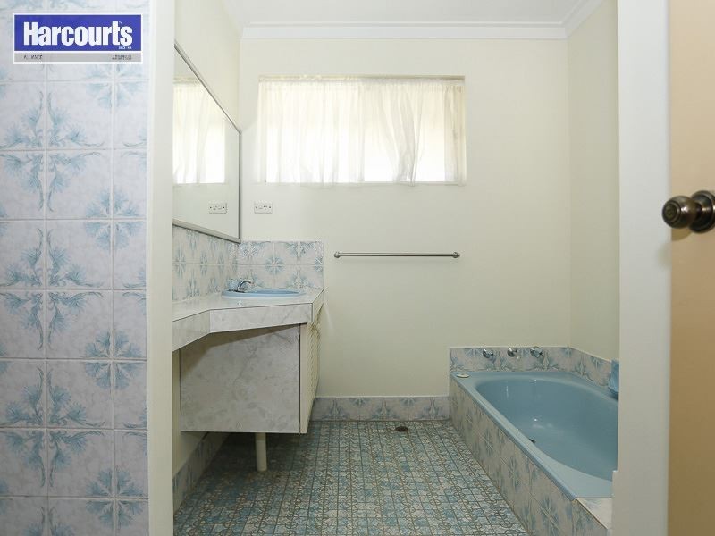 12 Loxham Place, Greenwood WA 6024