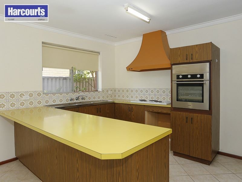 12 Loxham Place, Greenwood WA 6024