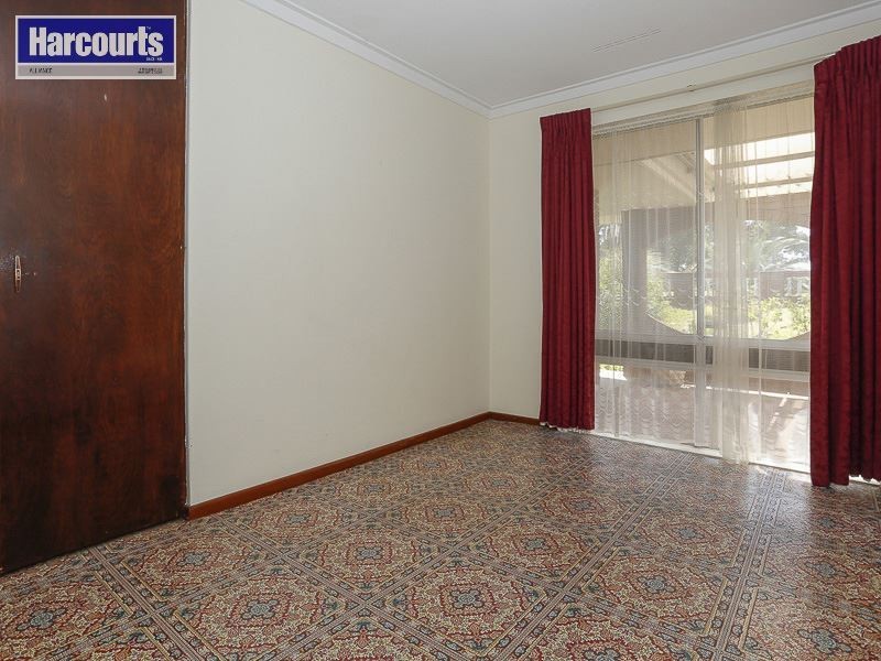12 Loxham Place, Greenwood WA 6024