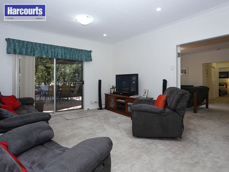 18 McKenzie Street, Muchea WA 6501