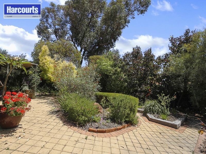 4/4 Maybole Court, Greenwood WA 6024