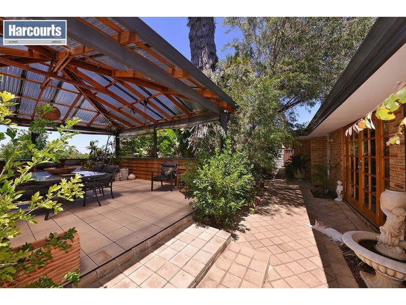 12 Wisteria Parade, Edgewater WA 6027