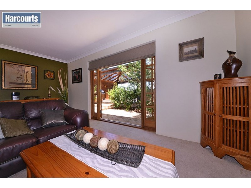 12 Wisteria Parade, Edgewater WA 6027