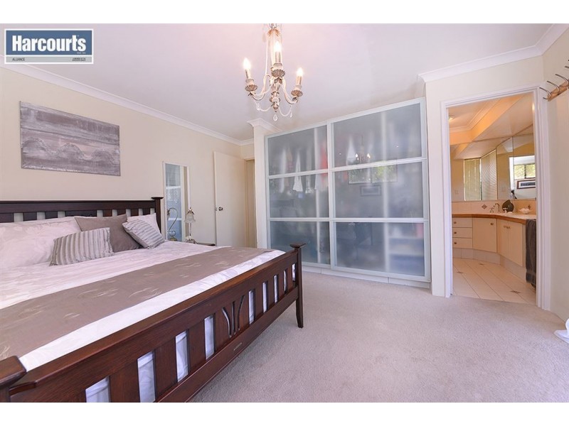 12 Wisteria Parade, Edgewater WA 6027