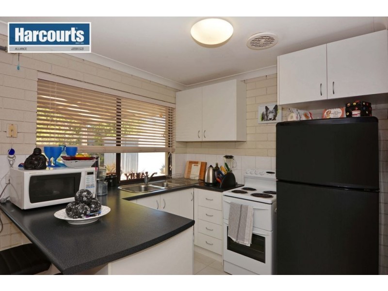 6 Westerly Crescent, Heathridge WA 6027