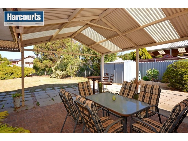 6 Westerly Crescent, Heathridge WA 6027