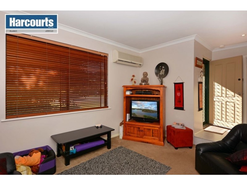 6 Westerly Crescent, Heathridge WA 6027