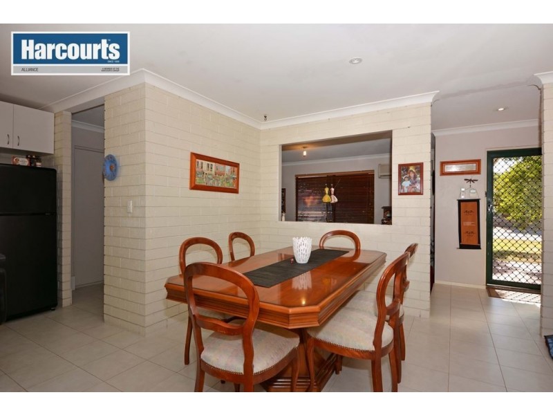 6 Westerly Crescent, Heathridge WA 6027