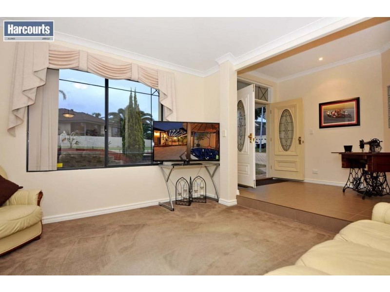 17 Naivasha Turn, Joondalup WA 6027