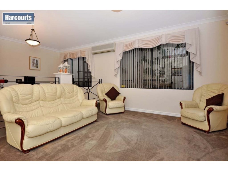 17 Naivasha Turn, Joondalup WA 6027