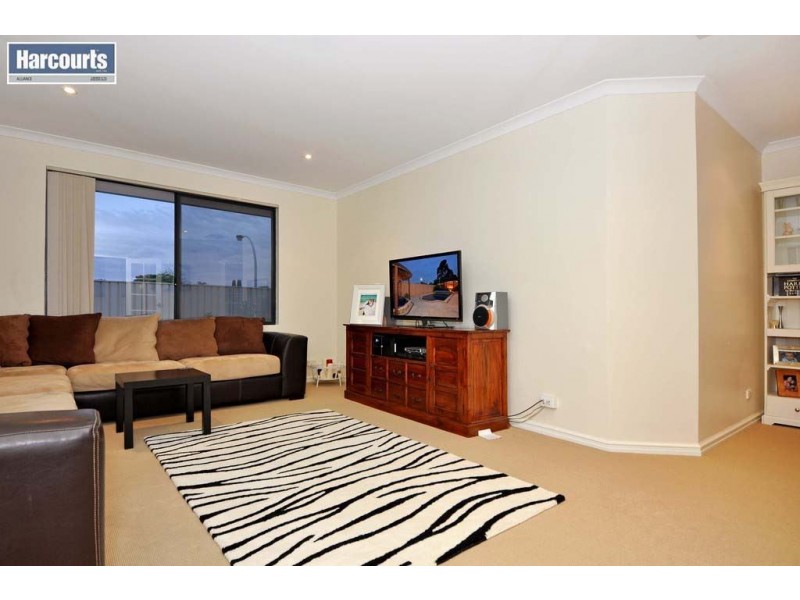 17 Naivasha Turn, Joondalup WA 6027