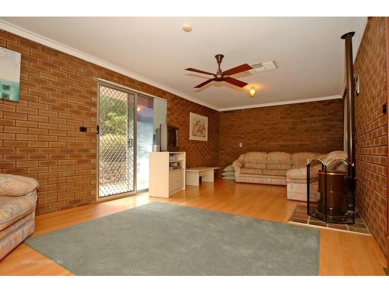 20 Contour Drive, Mullaloo WA 6027