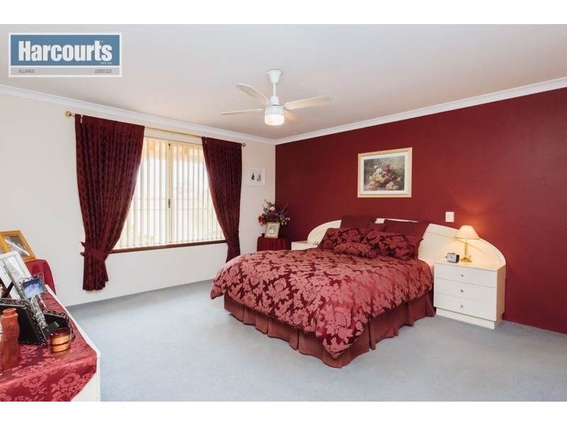 38 Miramare Boulevard, Currambine WA 6028