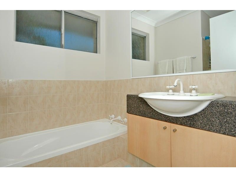 7 Ironwood Avenue, Heathridge WA 6027