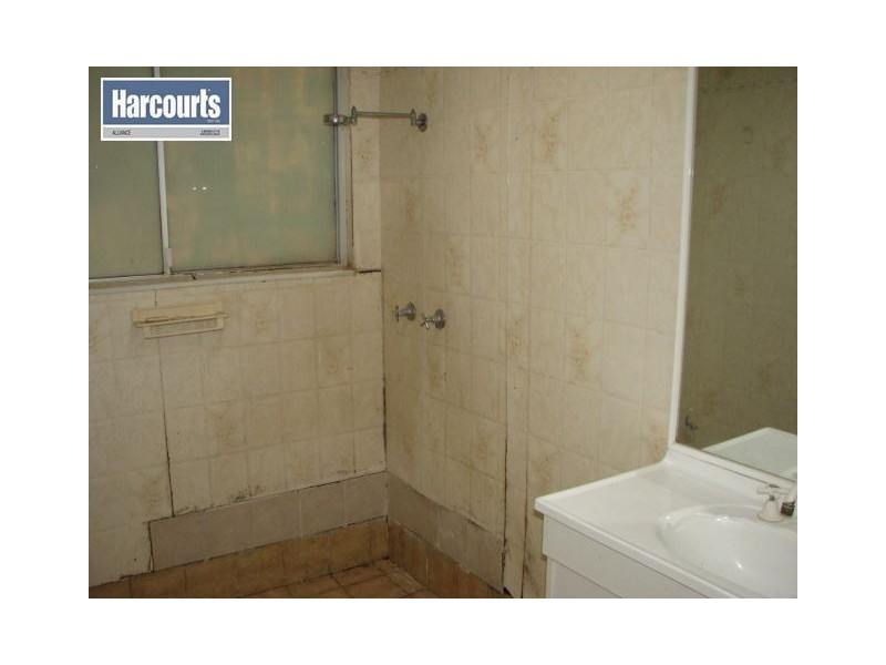 434 King Drive, Woodridge WA 6041