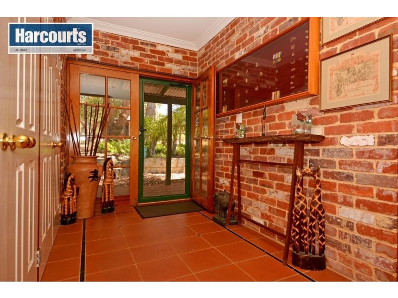 31 Greenlees Way, Carabooda WA 6033