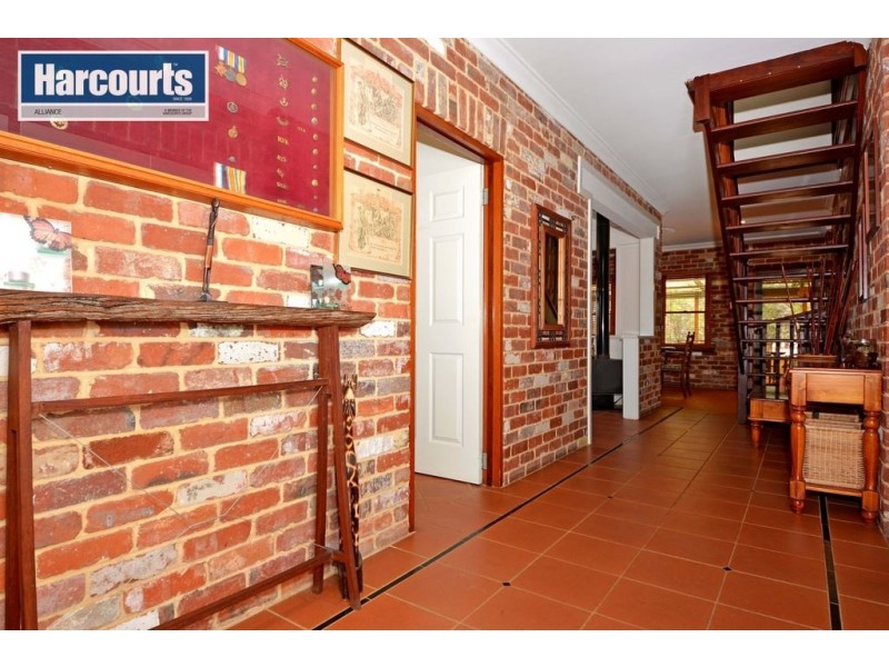 31 Greenlees Way, Carabooda WA 6033