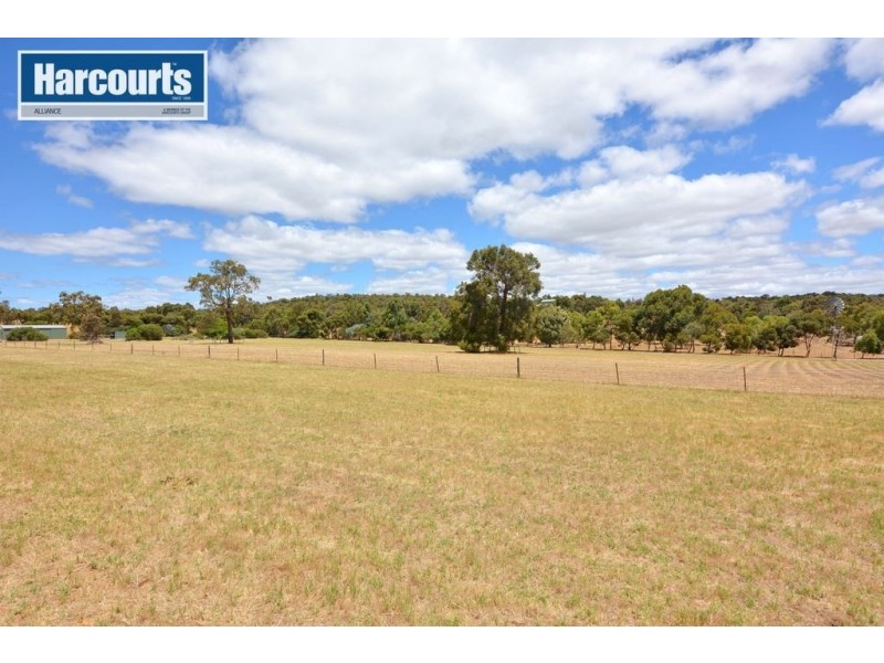 280 Powderbark Road, Lower Chittering WA 6084