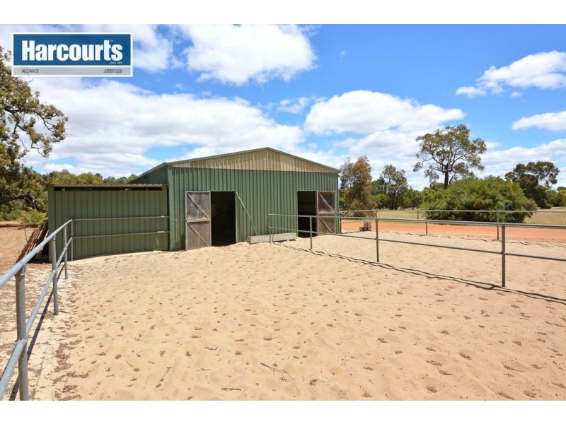280 Powderbark Road, Lower Chittering WA 6084