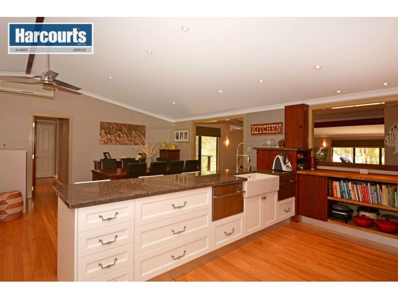 51 Emerald Drive, Carabooda WA 6033