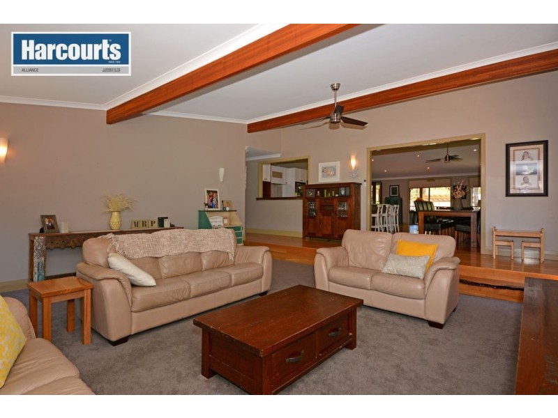 51 Emerald Drive, Carabooda WA 6033