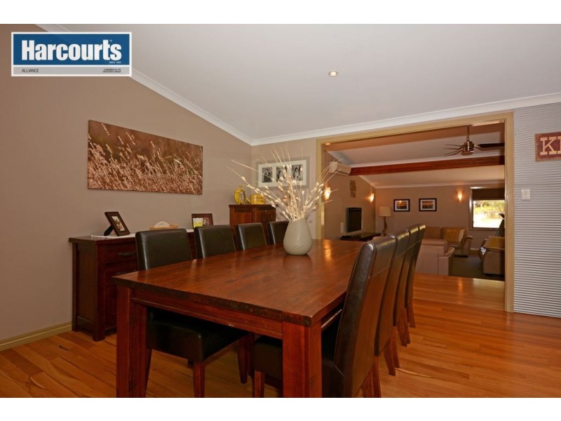 51 Emerald Drive, Carabooda WA 6033