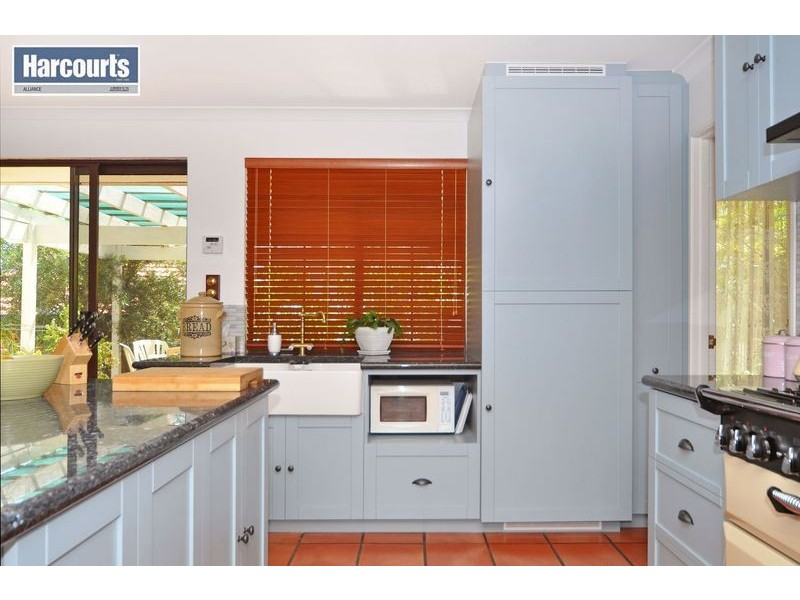 5 Pepin Court, Joondalup WA 6027