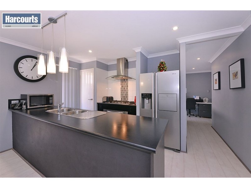 6 Pulchella Ramble, Banksia Grove WA 6031