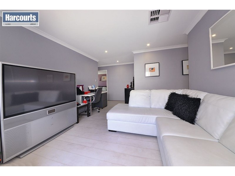 6 Pulchella Ramble, Banksia Grove WA 6031