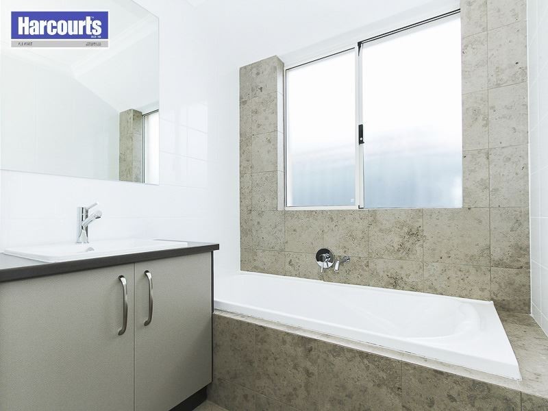 19 Randall Street, Dianella WA 6059