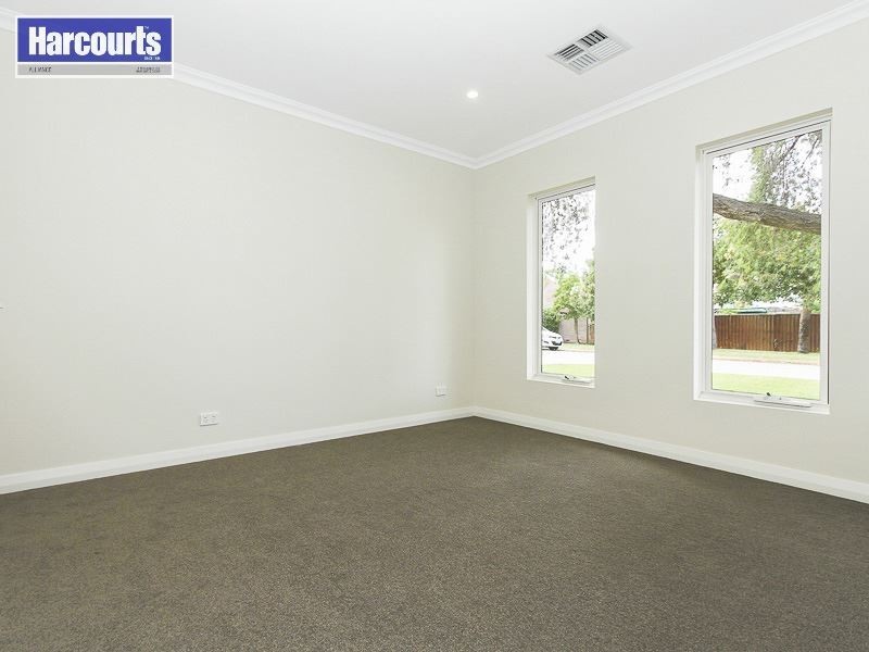 19 Randall Street, Dianella WA 6059