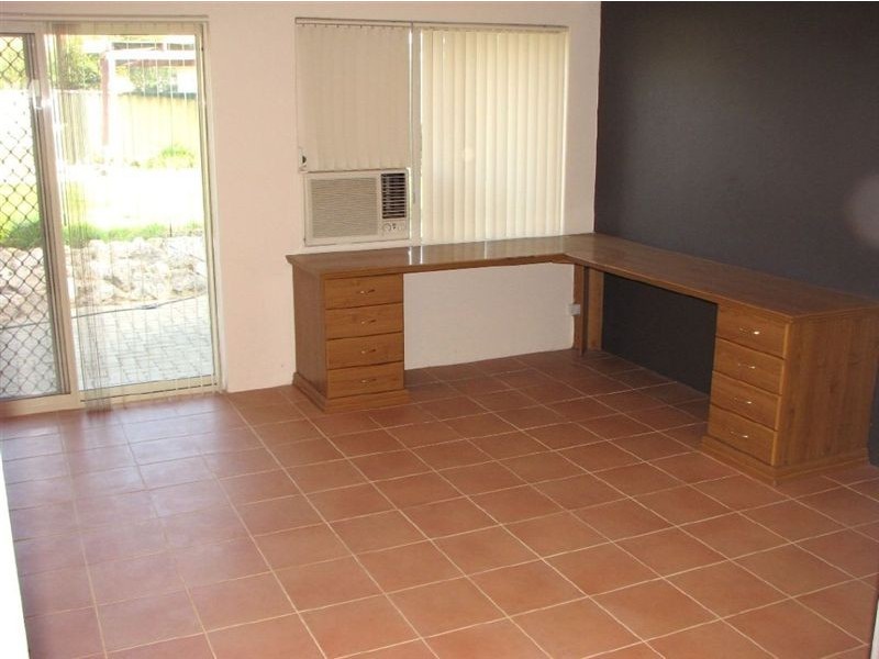 1 Dutton Crescent, Merriwa WA 6030