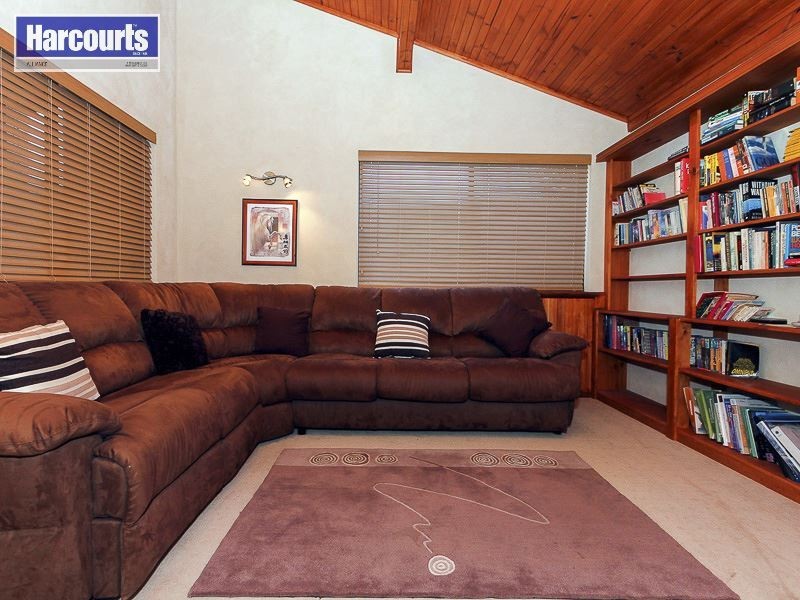 52 Pitonga Way, Greenwood WA 6024