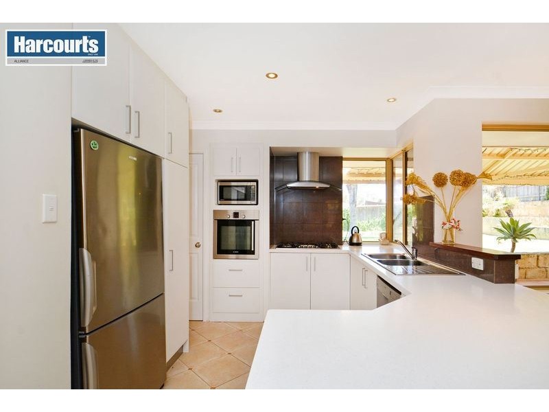 23 Southern Terrace, Connolly WA 6027